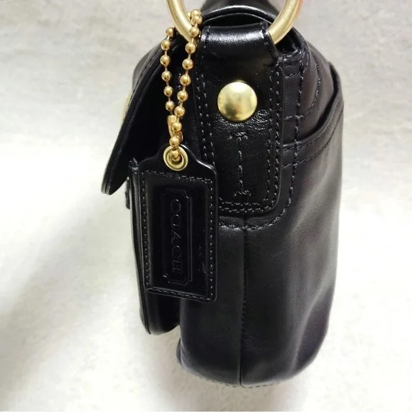 Black Leather Shoulder Bag - Picture 3 of 7